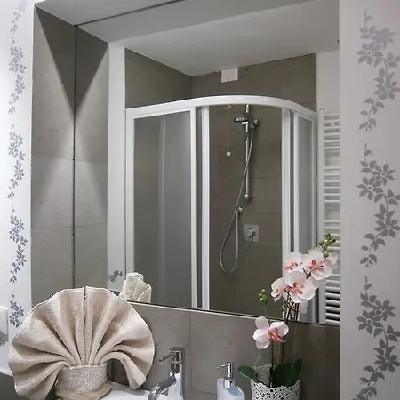 San Luca Apartment *